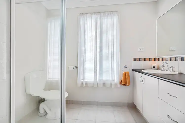 Seventh view of Homely house listing, 26 Ridgemont Drive, Berwick VIC 3806