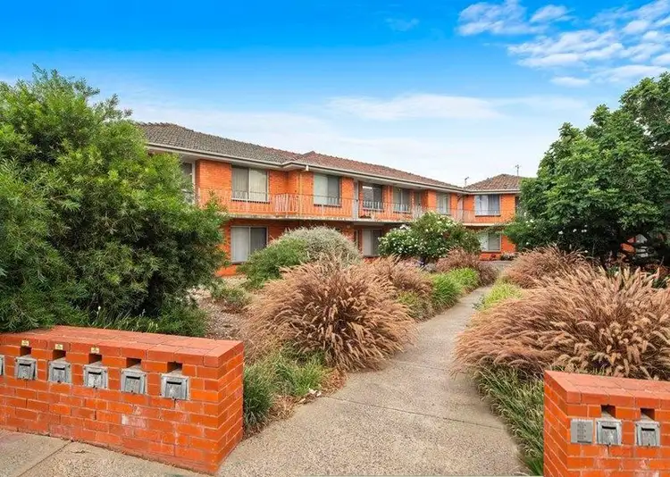 Main view of Homely unit listing, 2/2-6 Kelvin Grove, Springvale VIC 3171