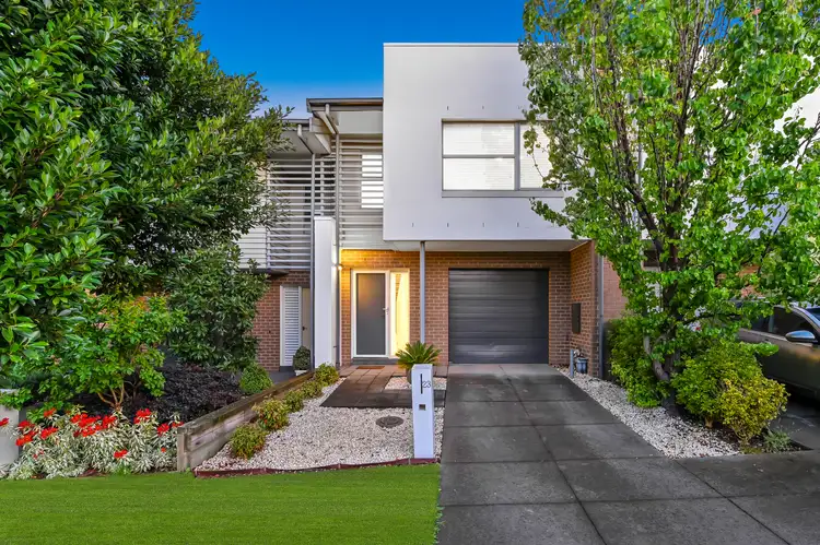 23 Brunton Crescent, Mulgrave VIC 3170