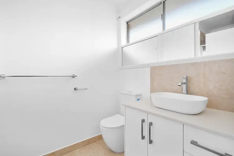 Fifth view of Homely house listing, 6 Whitmorr Court, Noble Park VIC 3174