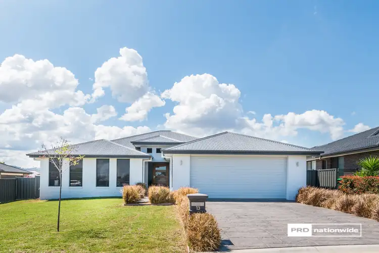 13 Shiraz Road, Tamworth NSW 2340
