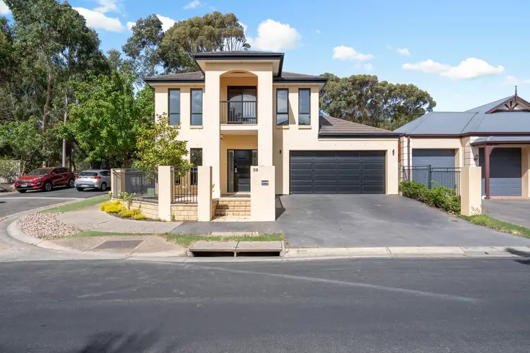 39 Avocet Drive, Mawson Lakes SA 5095
