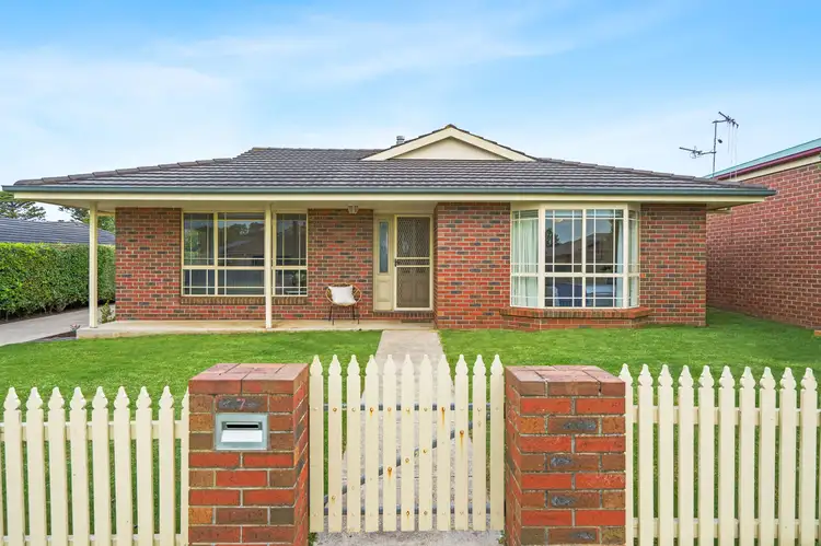 7 Dyson Street, Port Fairy VIC 3284