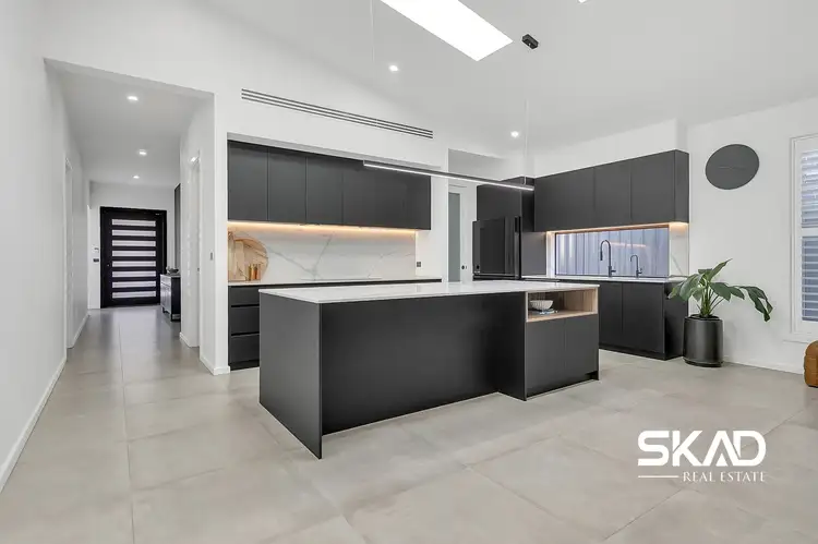 Fifth view of Homely house listing, 18 Skyway Avenue, Wollert VIC 3750