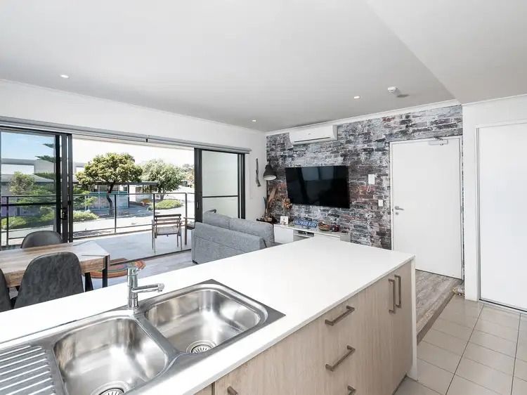 19/7 Durnin Avenue, Beeliar WA 6164