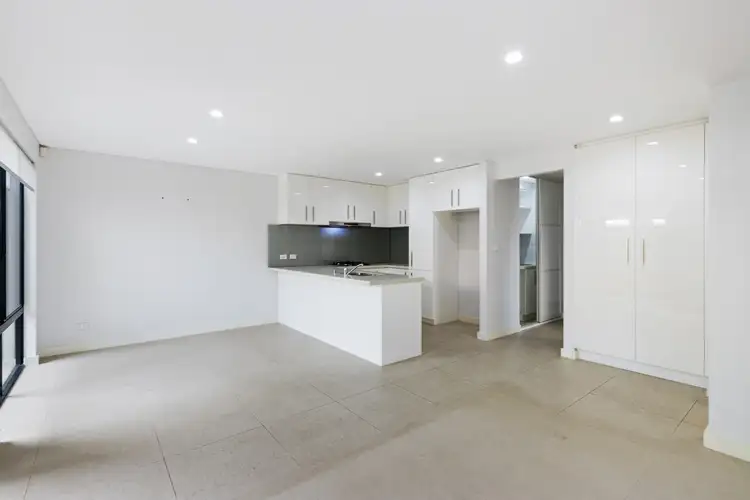 Seventh view of Homely house listing, 2/92 Surrey Road, Rivervale WA 6103