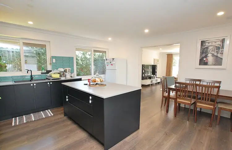 Fifth view of Homely semi-detached listing, 4 Lilac Place, Dianella WA 6059