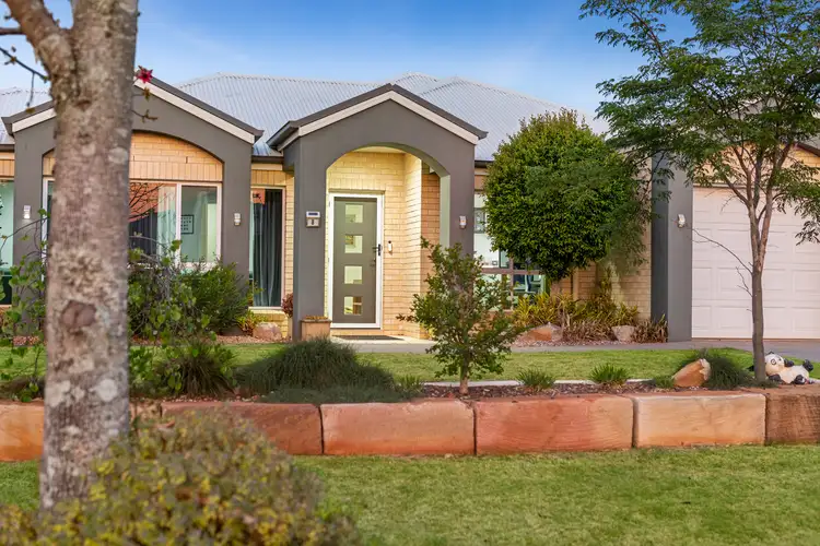 Second view of Homely house listing, 8 Nioka Drive, Highfields QLD 4352