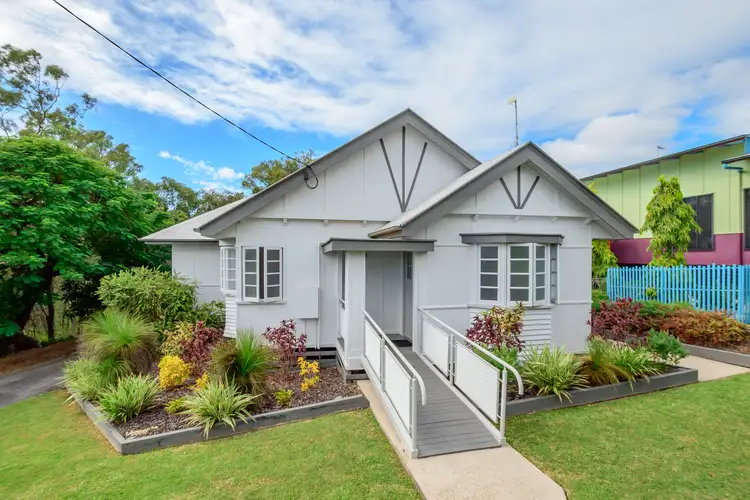 18 Fisher Street