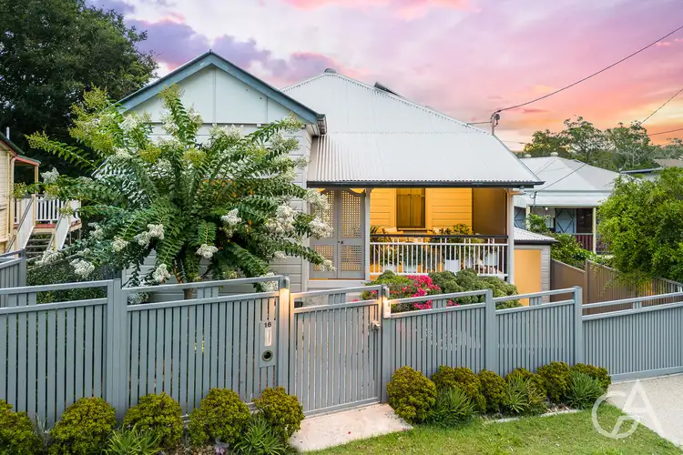 16 Bridge Street, Red Hill QLD 4059