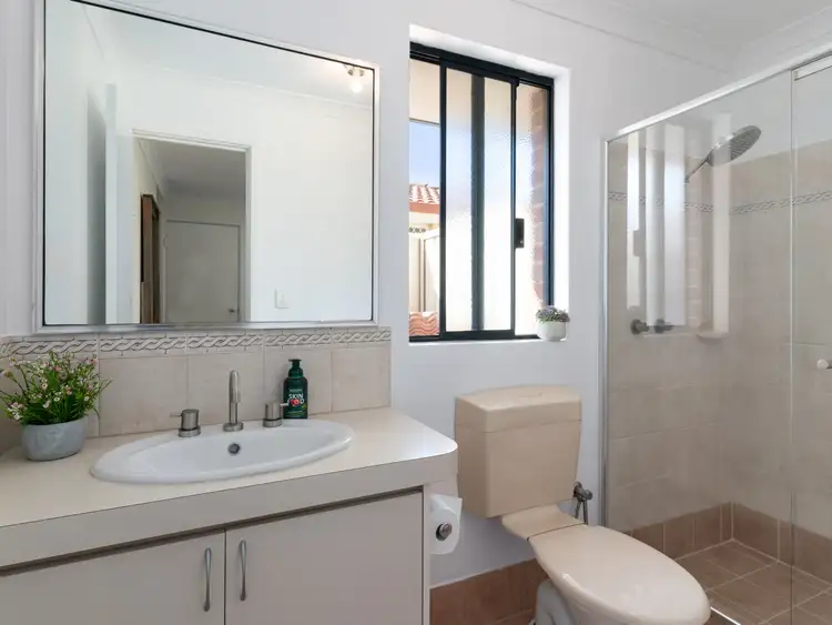Fifth view of Homely house listing, 5 Silvereye Close, East Cannington WA 6107