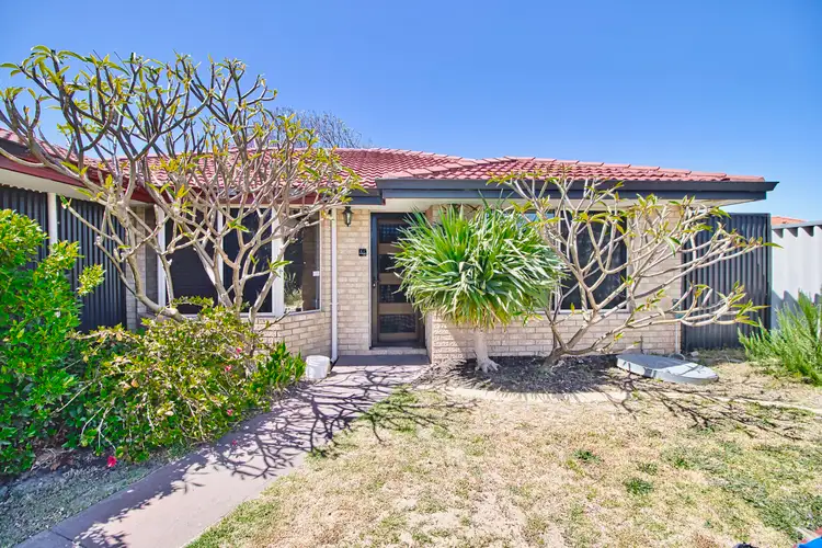 4 Orkney Mews, Waikiki WA 6169
