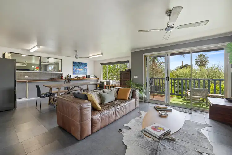 Second view of Homely house listing, 11 Munro Avenue, Cheltenham VIC 3192