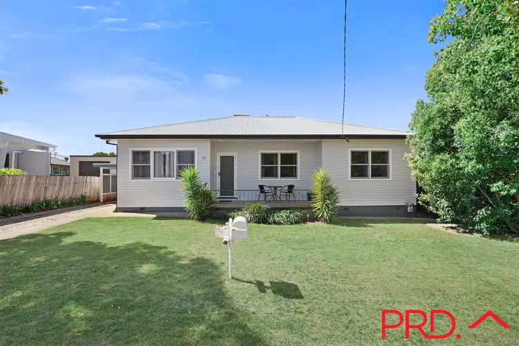 9 Elm Street, Tamworth NSW 2340