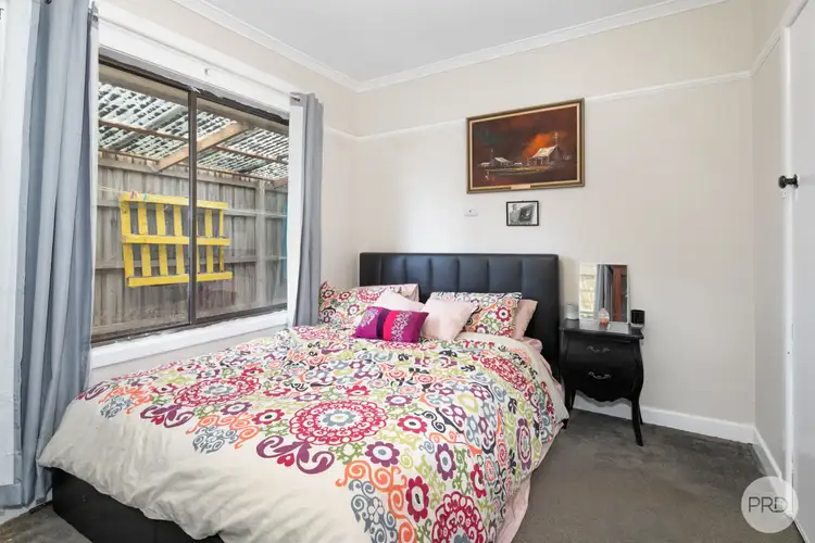 Fifth view of Homely house listing, 2 Daphne Street, Wendouree VIC 3355