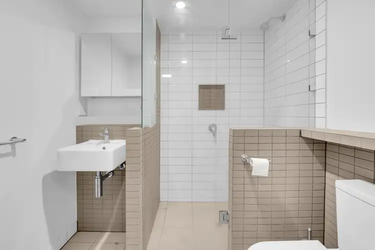 Fourth view of Homely apartment listing, 304/14 Merivale Street, South Brisbane QLD 4101