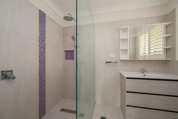 Seventh view of Homely house listing, 4 Rosemount Place, New Auckland QLD 4680