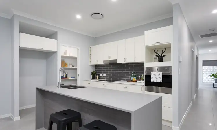 9 Goorawin Street, Runaway Bay QLD 4216
