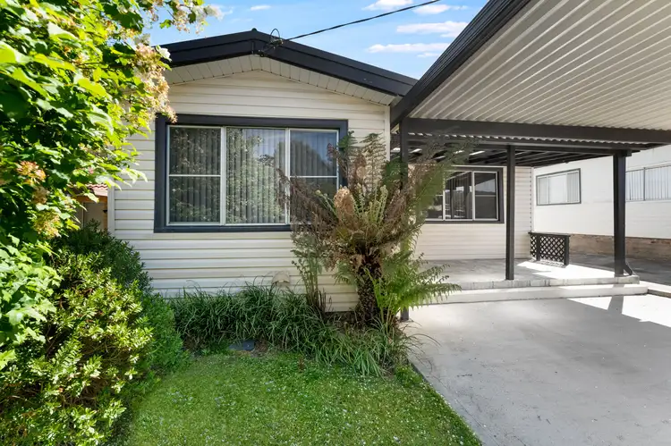 106 Sandford Avenue, Lithgow NSW 2790