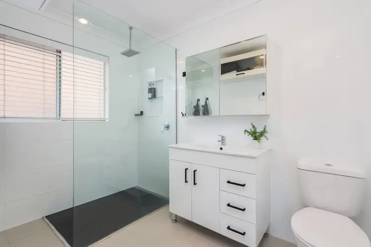 Sixth view of Homely house listing, 2 Abete Court, Nerang QLD 4211