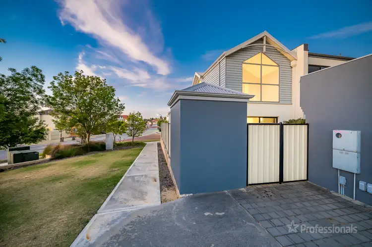 Seventh view of Homely house listing, 4 Orenco Bend, Clarkson WA 6030
