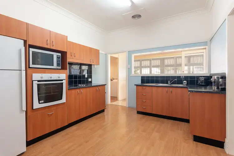 Sixth view of Homely house listing, 8 Derby Street, Hendra QLD 4011