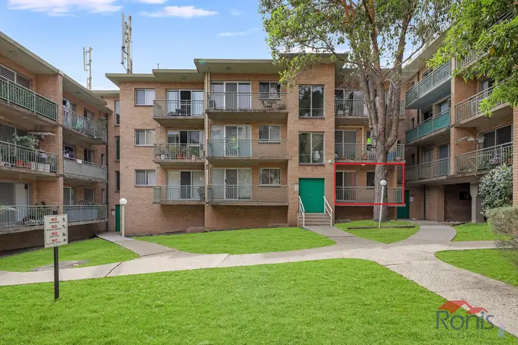 13/209 Auburn Rd, Yagoona NSW 2199