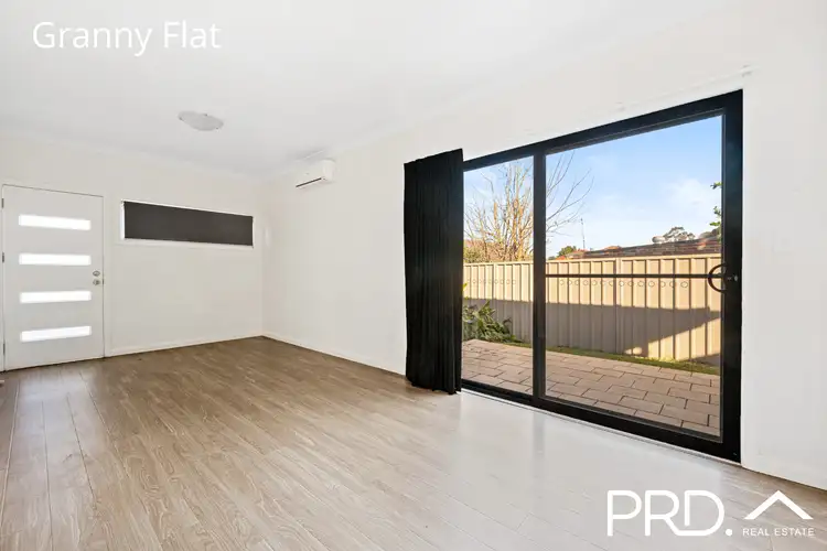 Sixth view of Homely house listing, 15 Singleton Avenue, East Hills NSW 2213