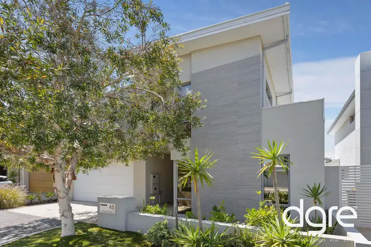 45 Breaksea Drive, North Coogee WA 6163
