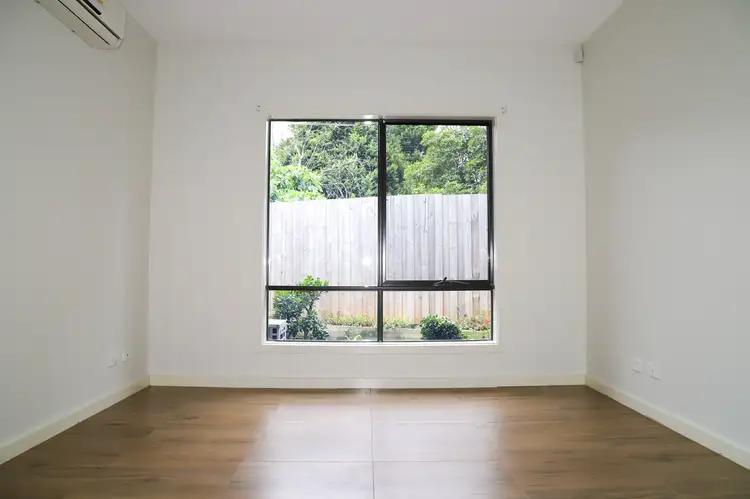 Second view of Homely house listing, 4/10 Myrtle Grove, Doveton VIC 3177