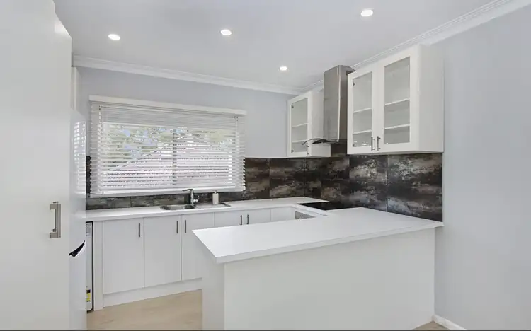 Sixth view of Homely unit listing, 4/27 Noordenne Avenue, Seaholme VIC 3018