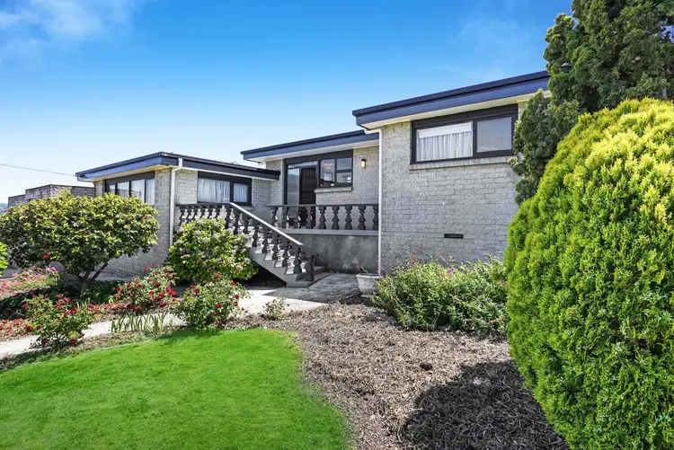 7 Egan Street, Newnham TAS 7248