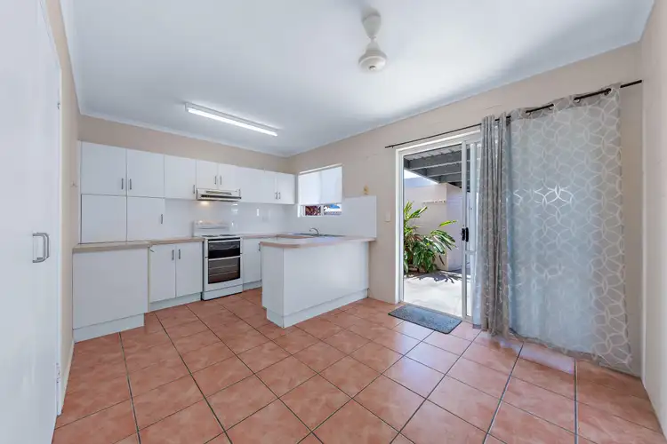 Third view of Homely unit listing, 24/11 Island Drive, Cannonvale QLD 4802
