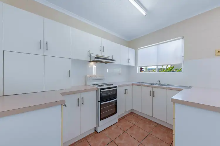Fourth view of Homely unit listing, 24/11 Island Drive, Cannonvale QLD 4802