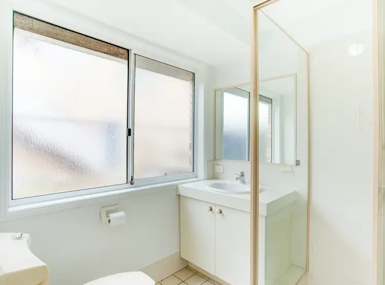 Sixth view of Homely house listing, 5 Rossinton Street, Birkdale QLD 4159