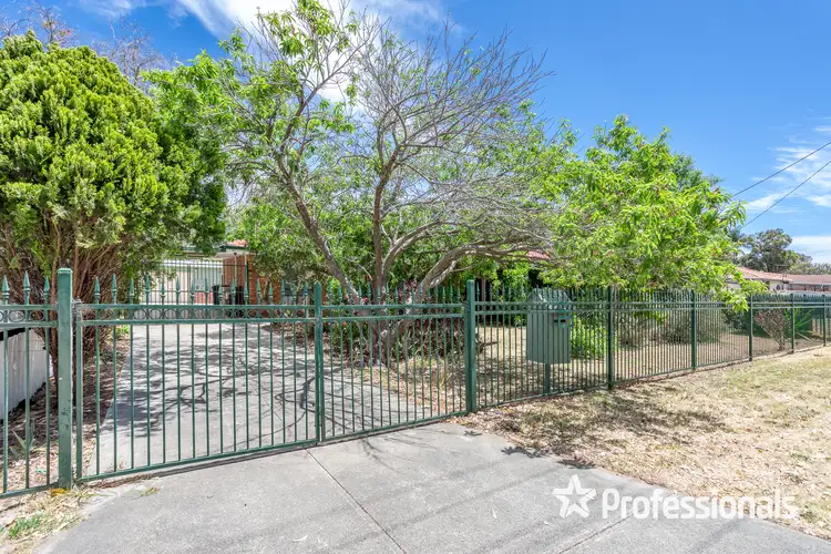 23 Townley Street, Armadale WA 6112