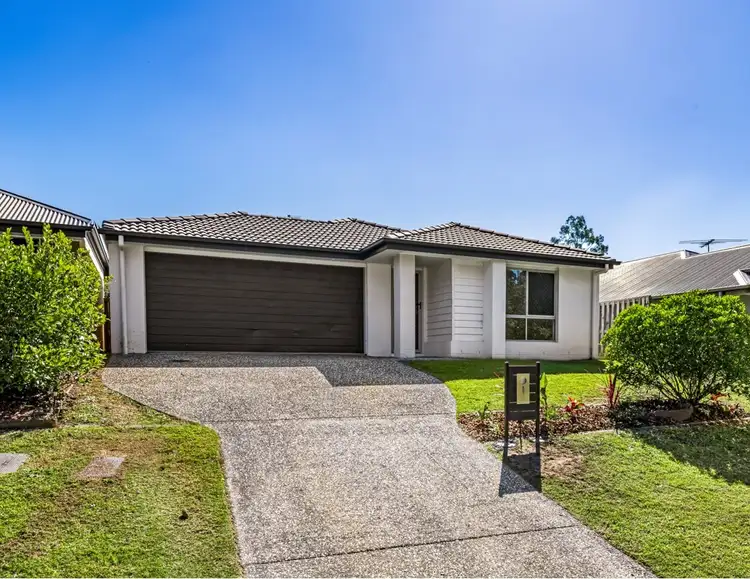 11 Outlook Crescent, Flagstone QLD 4280