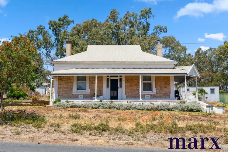 2 Gawler Park Road, Angaston SA 5353