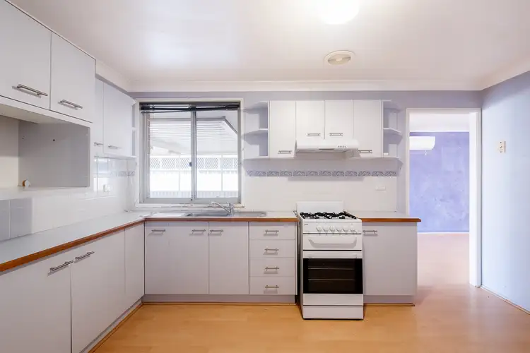 Fourth view of Homely house listing, 7 Wraysbury Place, Oakhurst NSW 2761