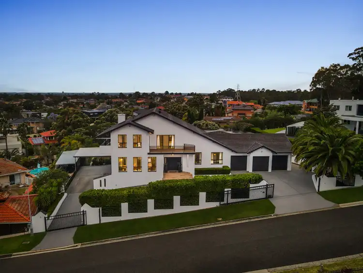2 Balson Close, Abbotsbury NSW 2176