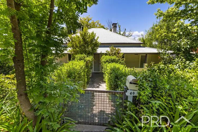 40 Simpson Street, Tumut NSW 2720