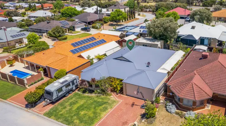 3 Glenelg Way, Meadow Springs WA 6210