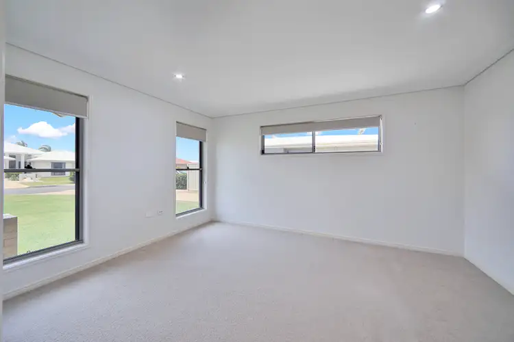 Sixth view of Homely house listing, 7 San Vito Court, Norville QLD 4670
