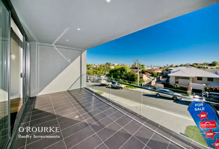 Fourth view of Homely townhouse listing, 19 a Nautilus Cres, Scarborough WA 6019