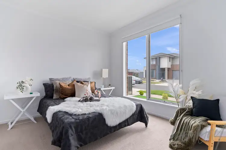 Sixth view of Homely house listing, 4 Shale Way, Wollert VIC 3750