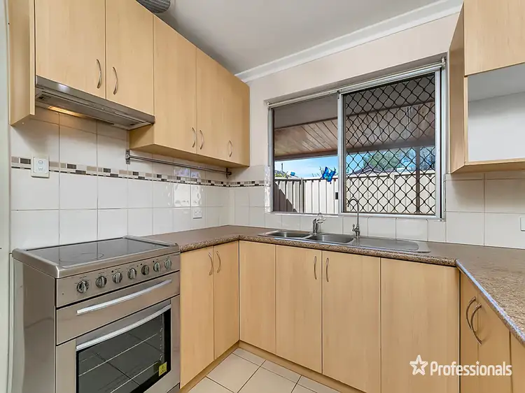 Sixth view of Homely house listing, 5 Kaliamba Court, Cannington WA 6107