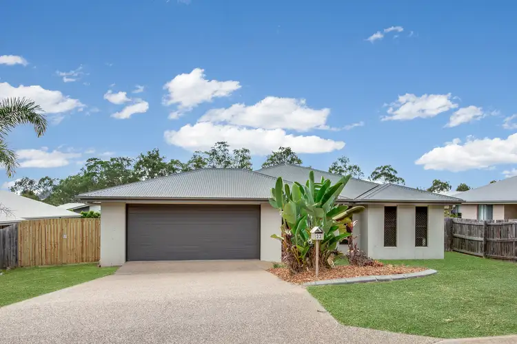 33 Iris Road, Kirkwood QLD 4680