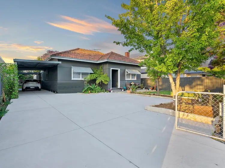 20 Broadway, Bassendean WA 6054
