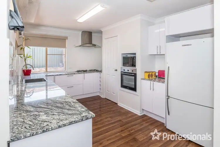 Second view of Homely house listing, 3 Summer Court, Bullsbrook WA 6084
