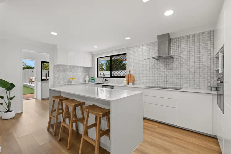 Fifth view of Homely house listing, 10 Dunbarton Avenue, Sorrento QLD 4217